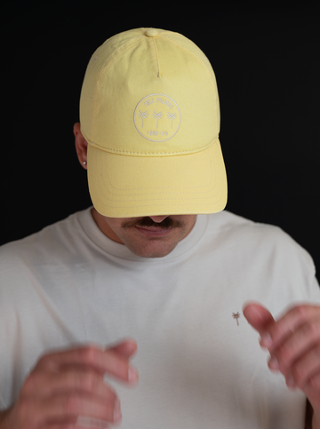 Tres Palmas Minimal | Vintage Dye Trucker Hat (Nugget Cream)